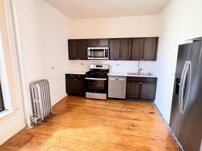 Photo - 3212 W Altgeld St Unit 2