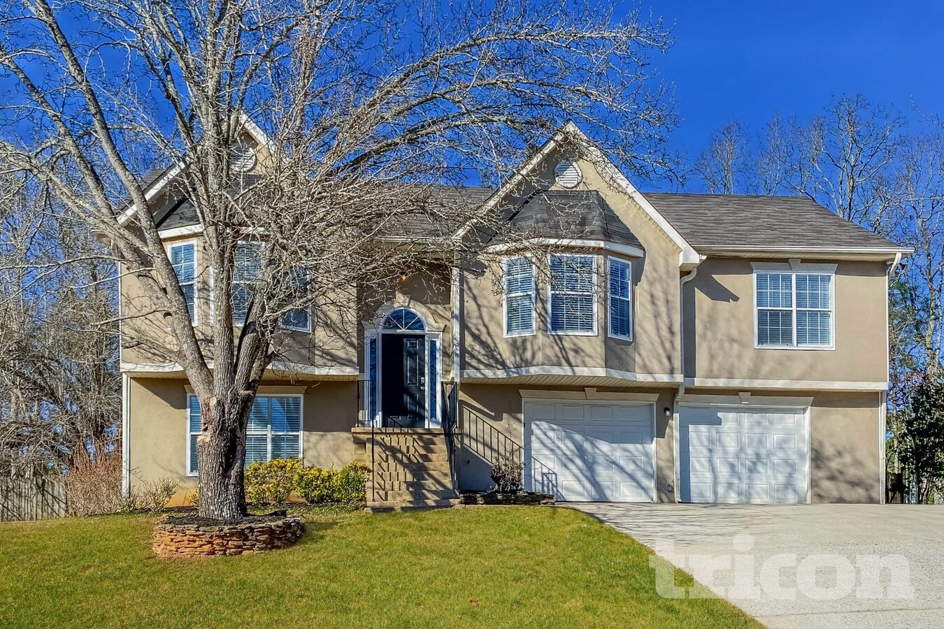 Photo - 1016 Forest Glen