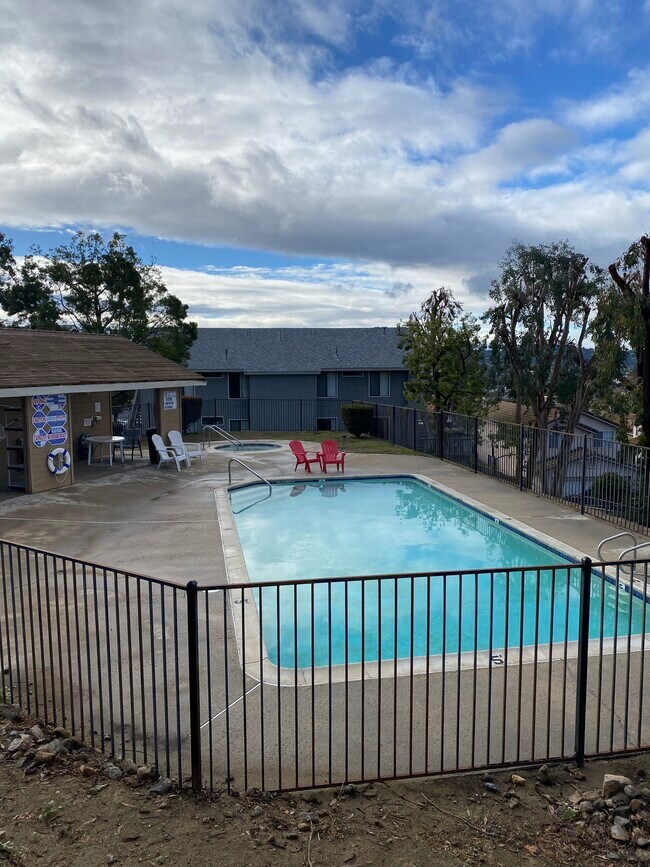 Pool and Spa - 1388 Villa Glen Ln Unit El Cajon Park Villas