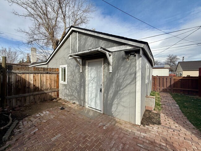 Photo - YOU DON'T WANT TO MISS THIS HOME THAT IS WALKING DISTANCE FROM DOWNTOWN REDMOND!! Unit 136 1/2