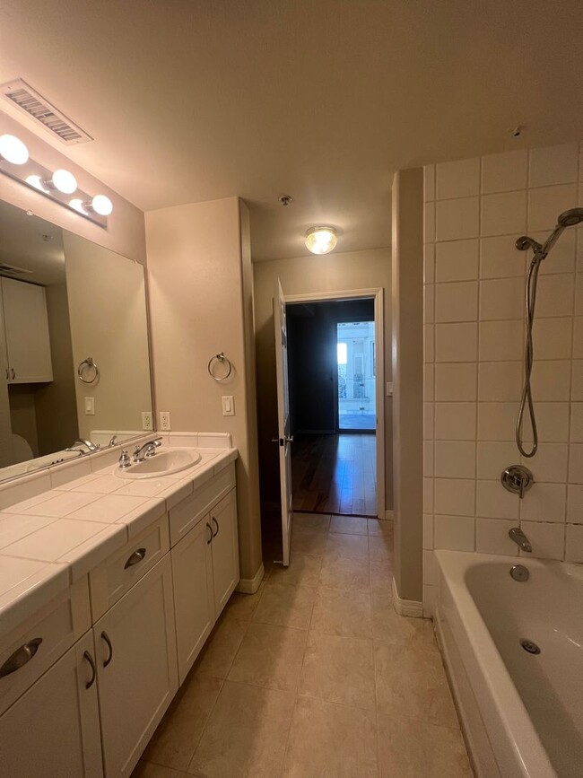 Photo - 1601 India St Unit 312