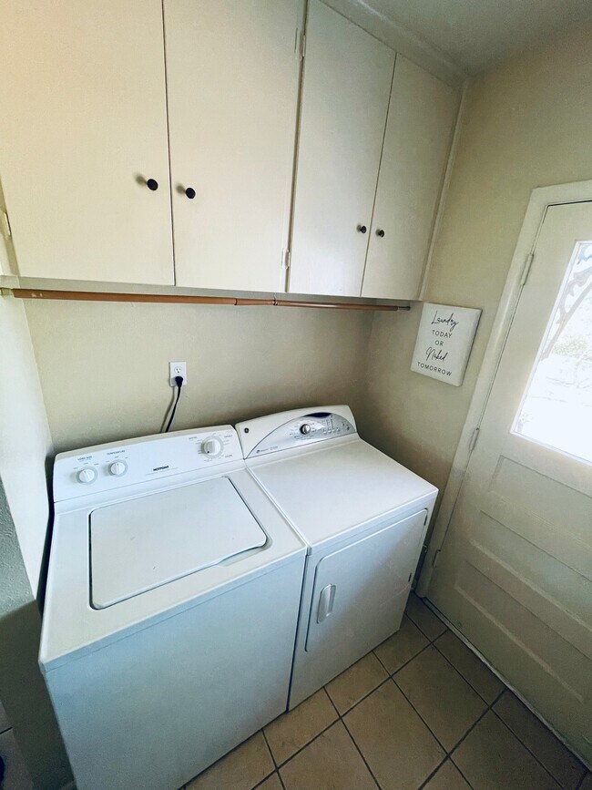 Photo - 3104 W Avenue T