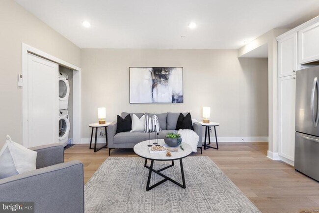 Photo - 6712 Ridge Ave Unidad 304