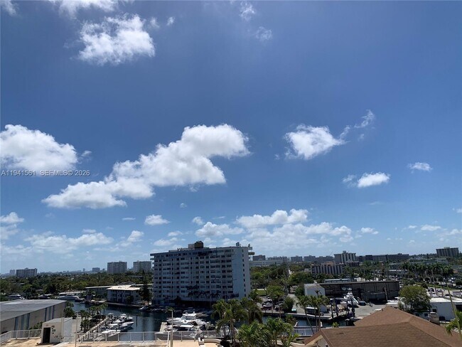 Photo - 13499 Biscayne Blvd Unit 710