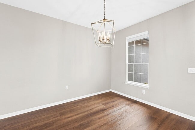 Photo - 139 Nolan Dr