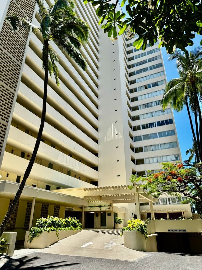 Photo - 1/1/1 Oceanfront Living at the Colony Surf on the Gold Coast!