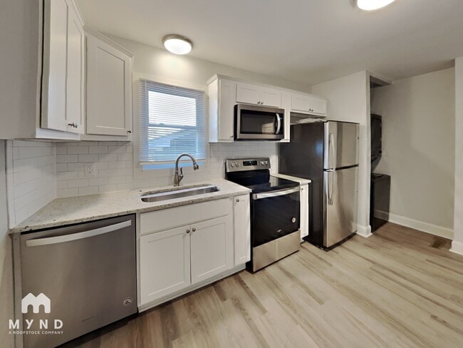 Photo - 2813 S Roxboro St