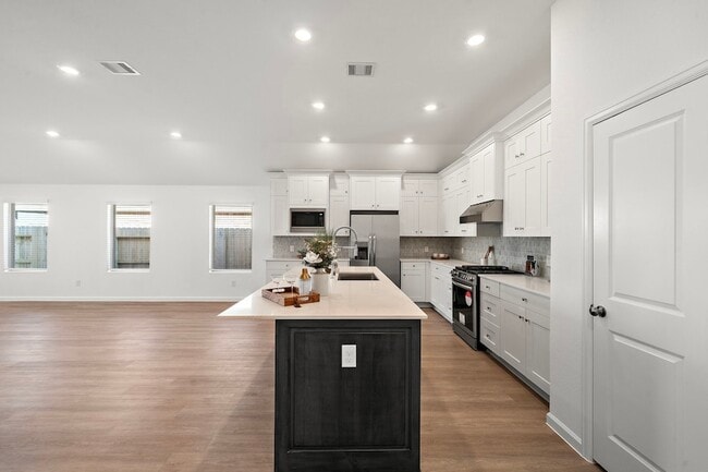 Photo - 4823 Shimmer Side Dr