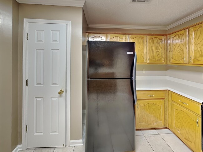 2966 Woodland Ash Cove