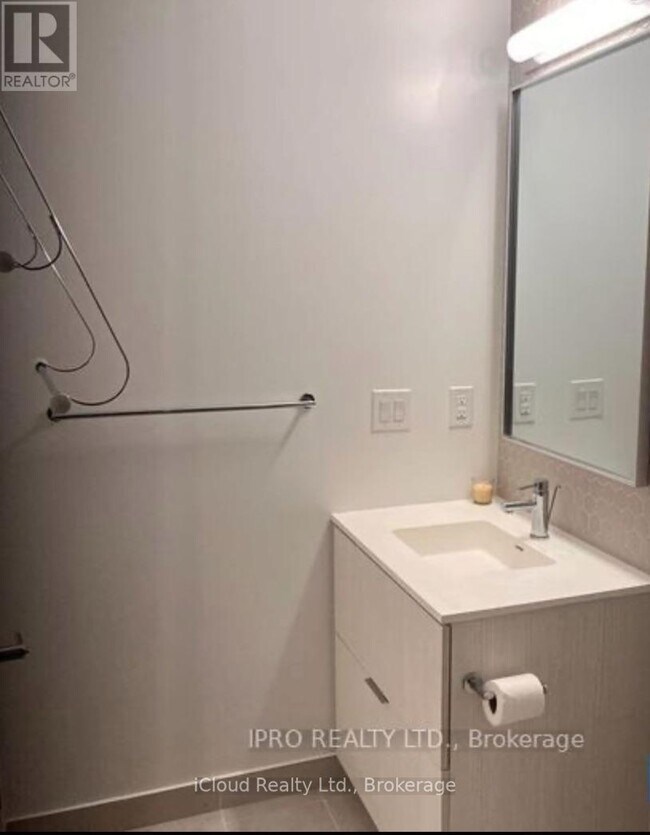 Photo - 2520 Eglinton Ave W Unit 1618