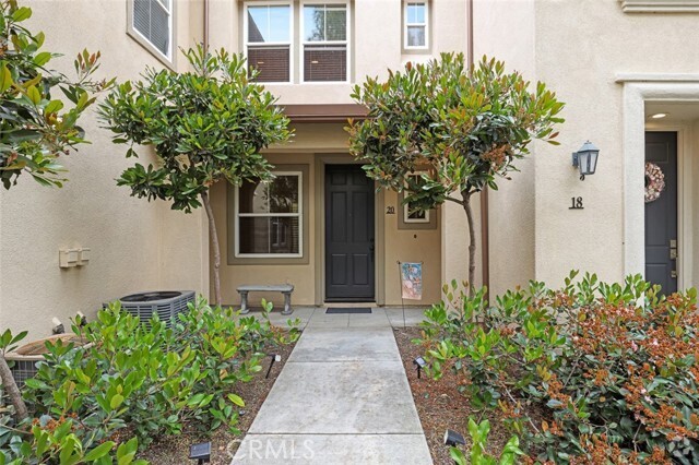 Building Photo - 20 Paseo Del Rey Rental