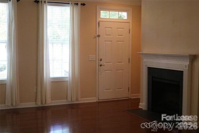 Photo - 9806 Longstone Ln