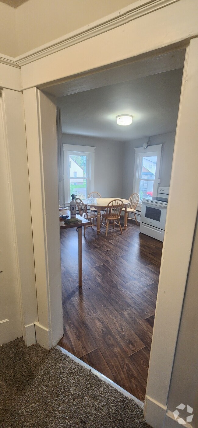 Building Photo - 233 Cecelia St Unit 233 .5 Rental