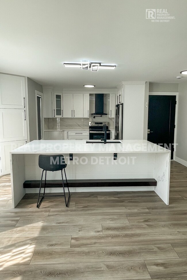 Photo - 22148 Dante St Unidad #112 Rental