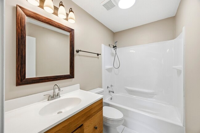 Photo - 5202 Roserock Ln