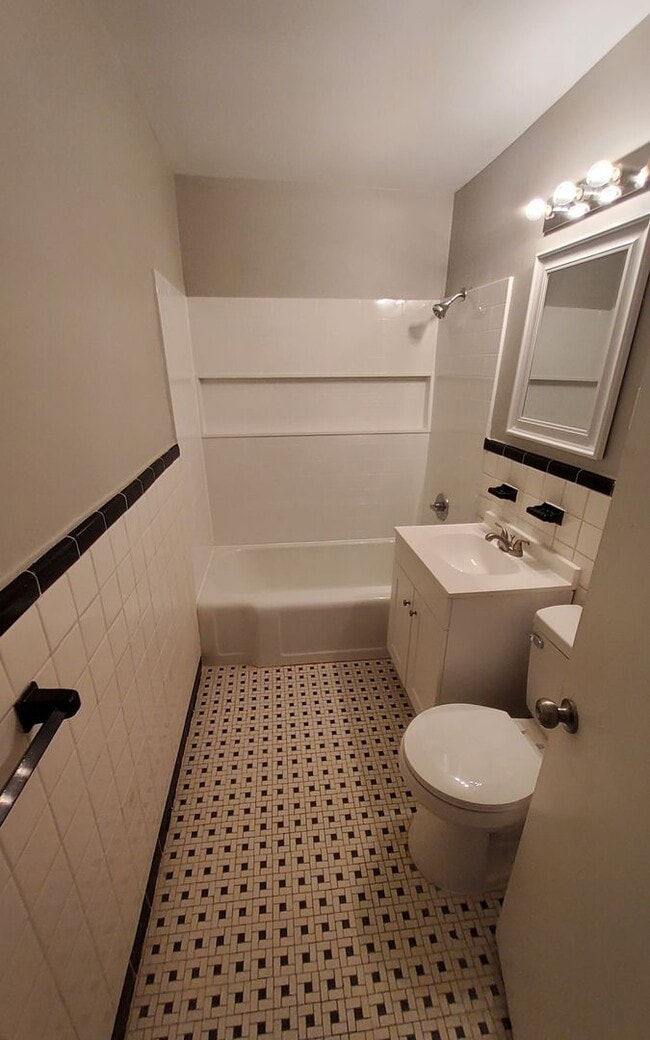 Photo - 1336 Oak Ridge Dr