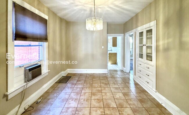 Photo - 453 S Clarkson St