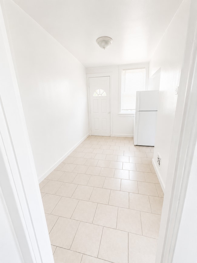 Photo - 4000-4002 Pennsylvania Ave. Unit 4002-2B