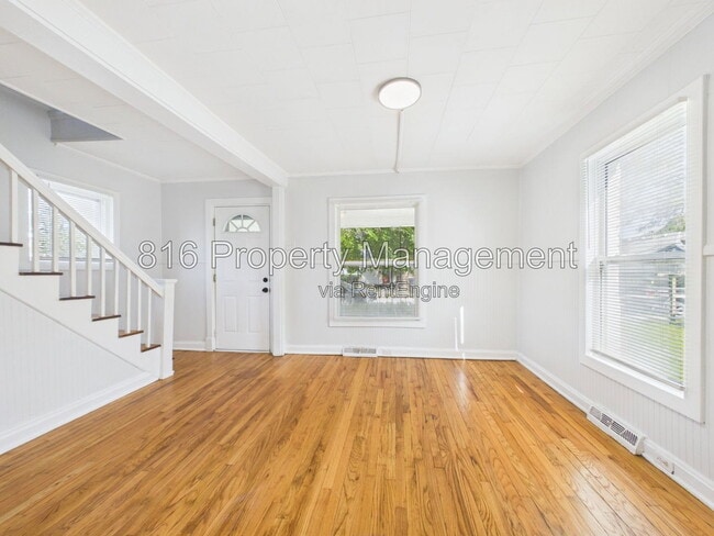 836 N Montgall Ave