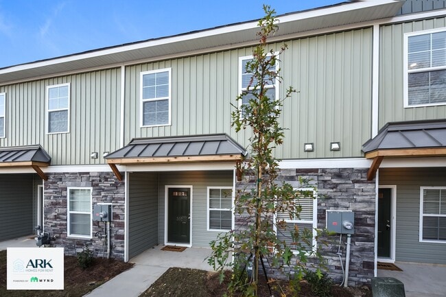 302 High Grv Wy