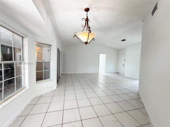 Photo - 9850 W Heather Ln
