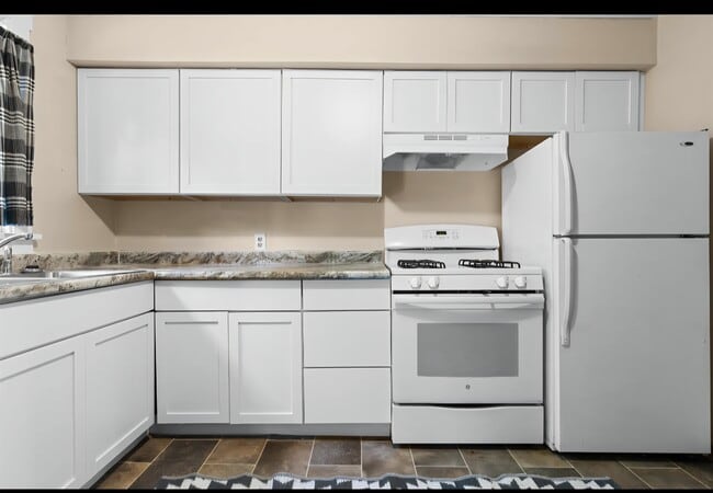 Photo - 1015 Bluff St