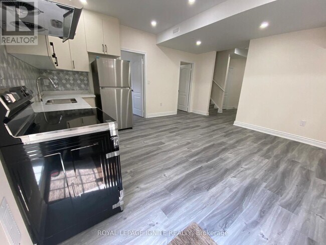 Photo - 89 Goodsway Trail