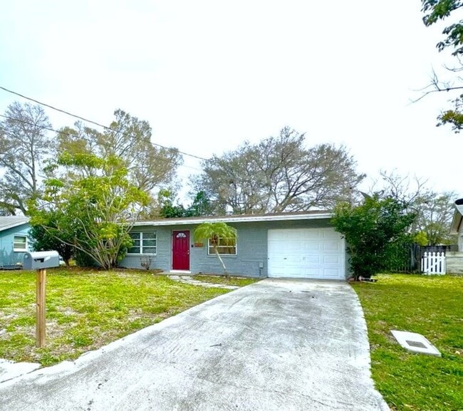 Building Photo - 9330-9352 52nd Way N Rental
