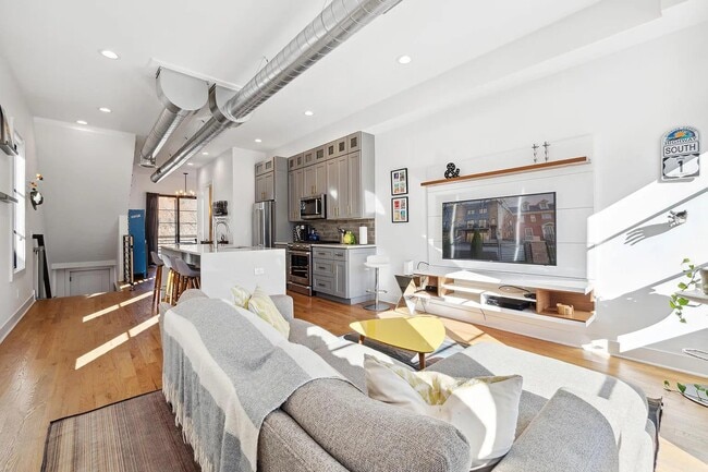 Building Photo - 262 Mack Ave