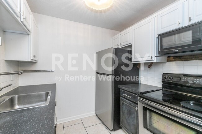 Photo - 4524 Holly St