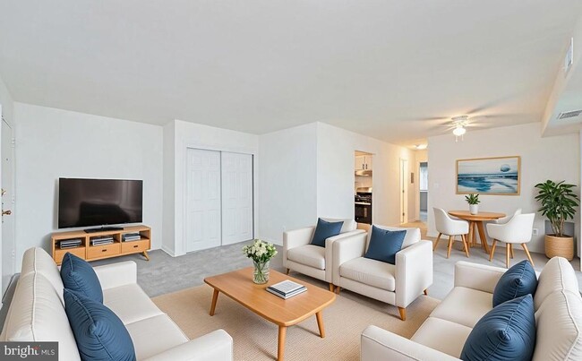 Photo - 5200 Quincy St Unit 304