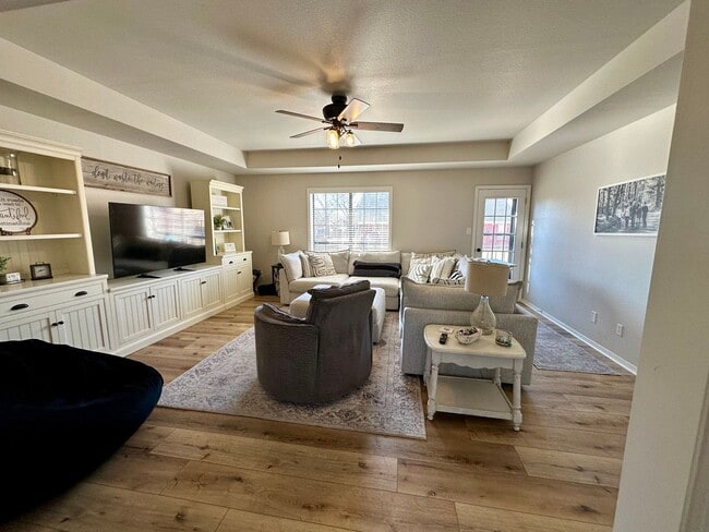 Photo - Welcome to this charming 3-bedroom, 2-bathroom home located in the heart of Russellville, AR.