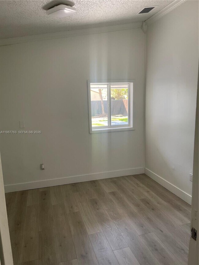 Photo - 20700 SW 122nd Ave