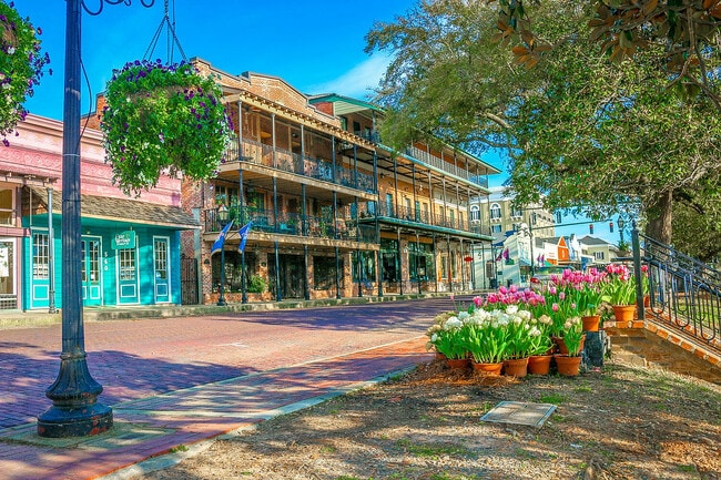 downtown - 500 North