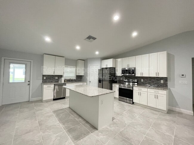 Photo - 1535 Argosy Rd