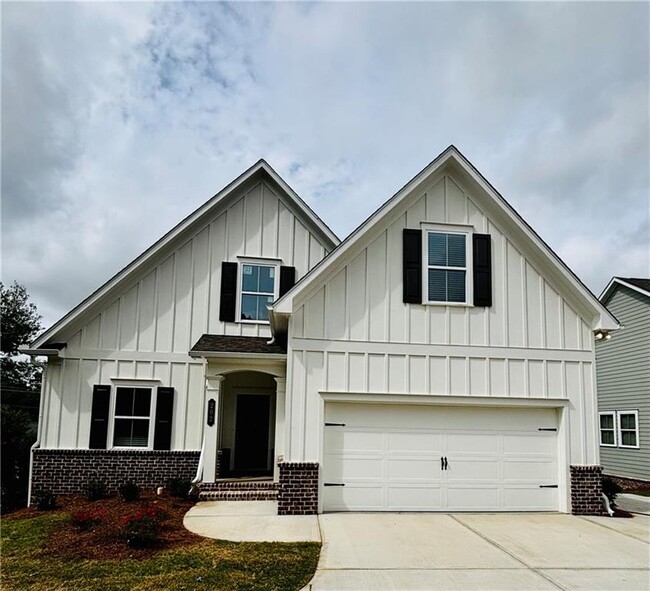 Building Photo - 202 Summit Ave SE