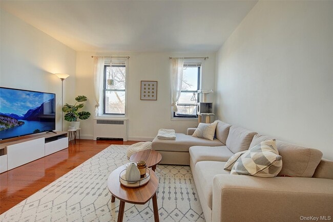 Photo - 167-10 Crocheron Ave Unit 3L
