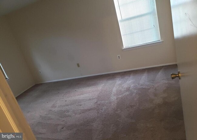 Photo - 8 Joyner Ct