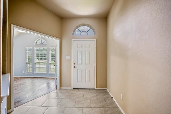 Photo - 5319 Claymore Meadow Ln