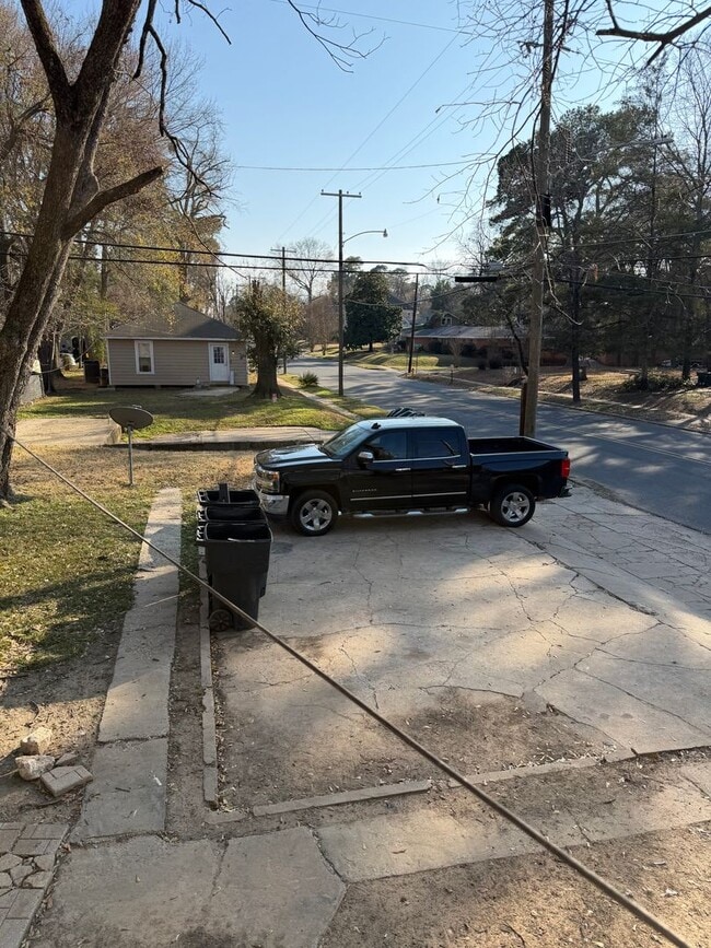 Photo - Historic Highland Charm – Beautifully Refurbished Upstairs Unit for Lease