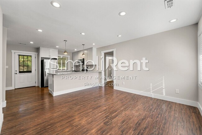 Photo - ALL NEW 4/2 HOME FOR RENT - 1st Month's Rent free with a 13 month lease!