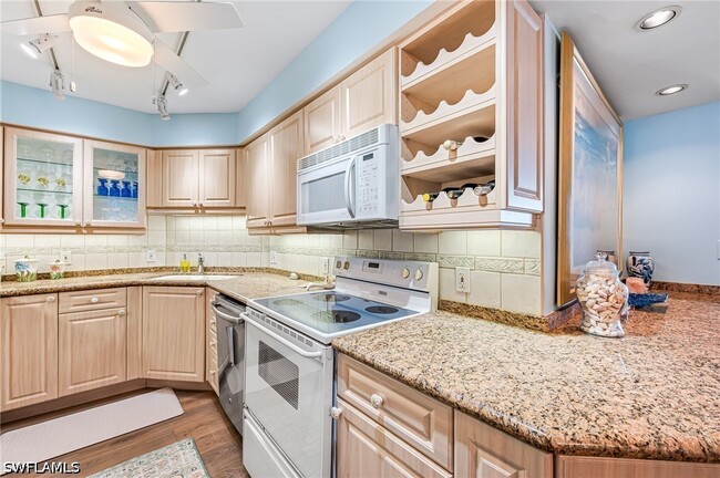 Photo - 4001 Gulf Shore Blvd N Unit 505