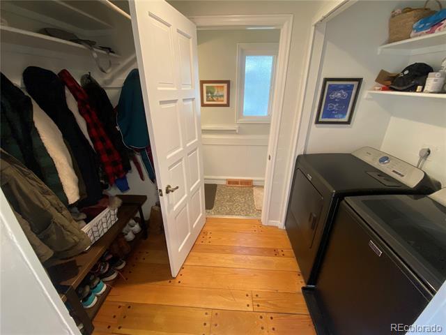 Photo - 2914 S Parker Ct