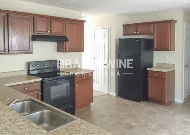 Photo - 980 Brigade St