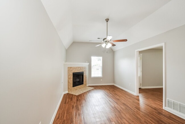 Photo - 9296 Brooks Dr