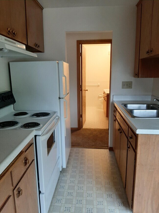 Photo - 1363 County B Rd W Unit 1363