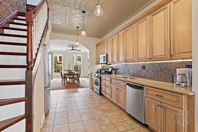 Photo - 31 W 84th St Unit 3