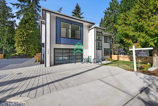 5 Bed, 4 Bath | Luxury New Construction in Rose Hill with Chef’s Kitchen, Dual Offices & Spa-Insp...