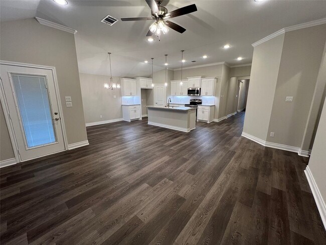 Photo - 1205 Brad Kellar D