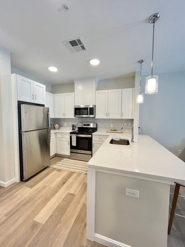 Trailside Apartments Boylston, MA